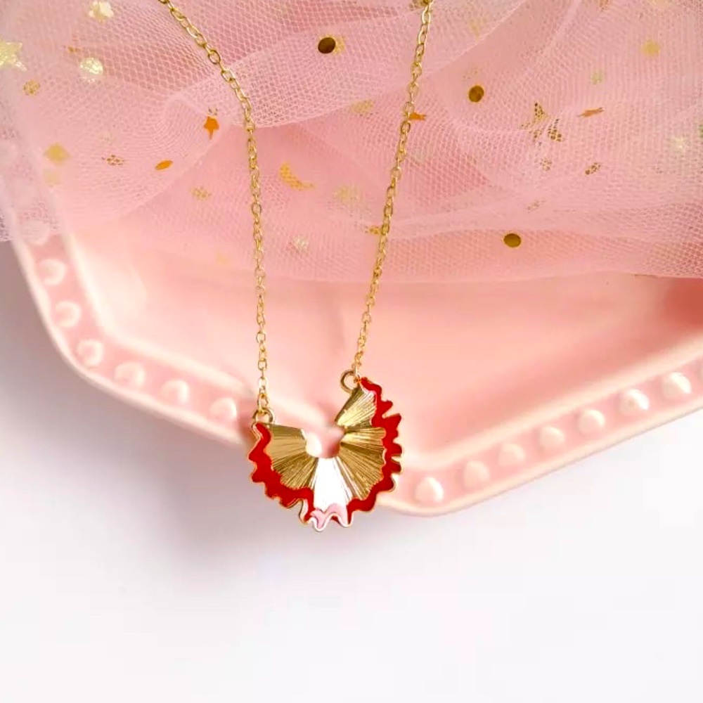 Pencil crumb necklace.
